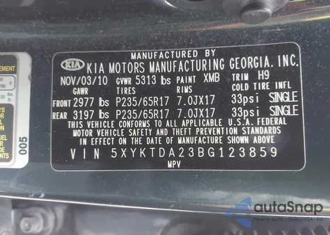 2011 Kia Sorento Lx V6 z USA, uszkodzony, nr VIN 5XYKTDA23BG123859